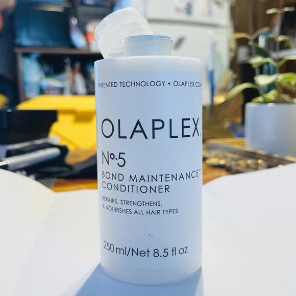 OLAPLEX No5 Conditioner - Picture 4 of 4
